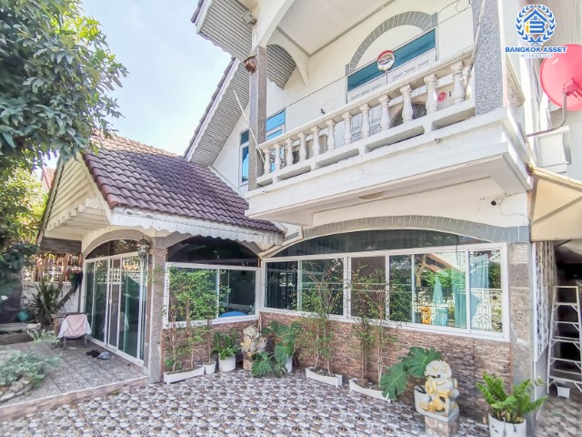 *****บ้านเดี่ยวมือสองย่านกรุงเทพฯ ม.บ้านสวนทองวิลล่า สรงประภา เนื้อที่กว้างขวางมากสุดถึง 63.1 ตร.ว. ฟังก์ชัน 3 ห้องนอน 3 ห้องน้ำ 2 ห้องน้ำ บ้านน่าอยู่ แถมฟรี! 6 เครื่องปรับอากาศ ทำเลดี ใกล้รถไฟฟ้าสายสีแดง "สถานีดอนเมือง" และทางด่วน ราคาถูกสุดในโครงการ!